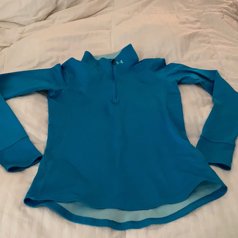 Never worn blue Under Armour half zip.